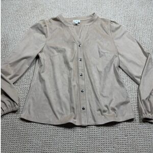 Wonderly Top Womens Size Medium Beige Faux‎ Suede Like Button Up Casual Blouse